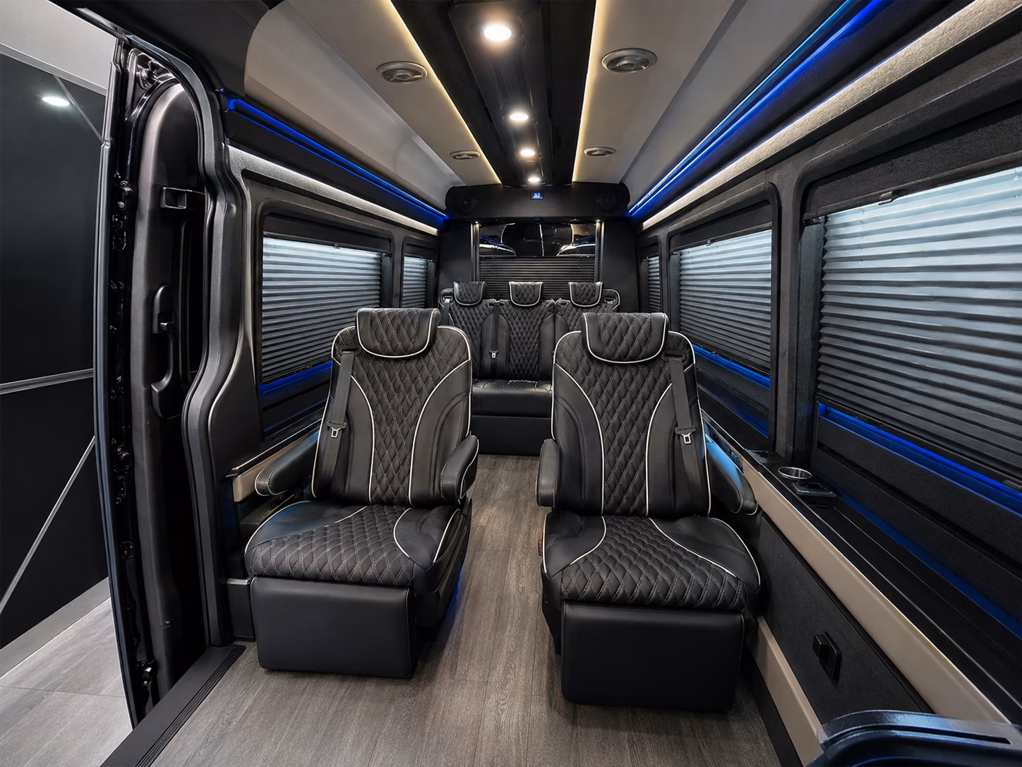 west palm beach airport shuttle buses for employees